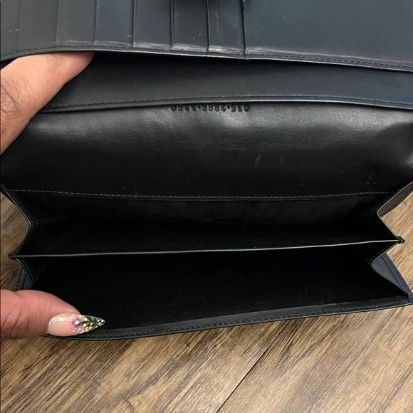 Gucci GG Canvas Long Wallet - Black - Picture 8 of 15